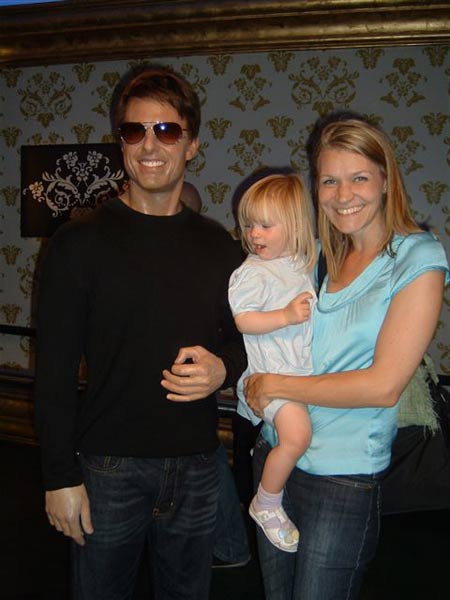 Worrybomb, Mrs WB and some small waxy scientology chap