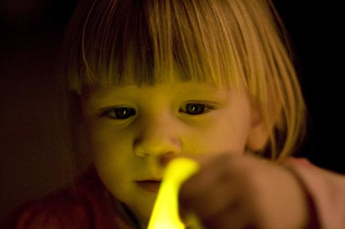 Worrybomb and her lightstick Worrybomb and her lightstick