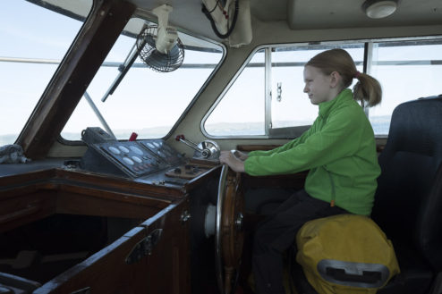 Worrybomb steers a straight course